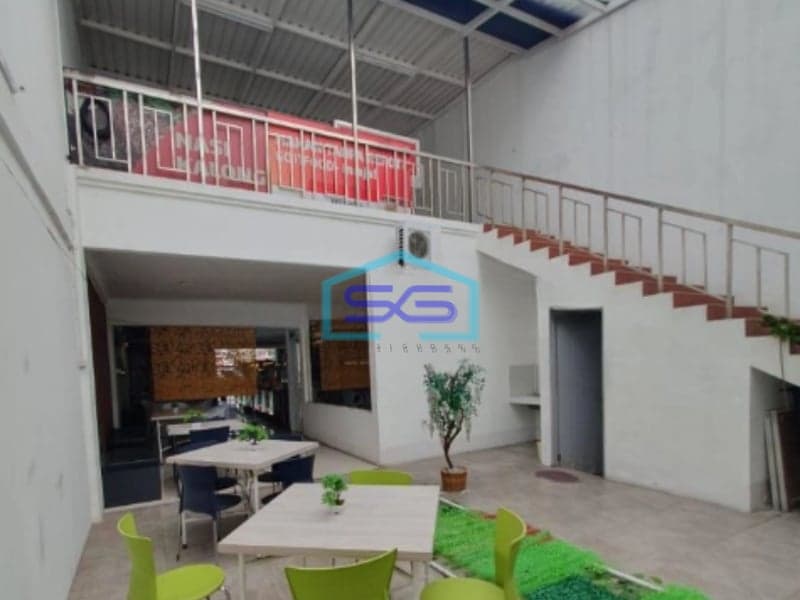 Dijual Ruko Lokasi Strategis di Mainroad Batununggal Bandung LB 452m2