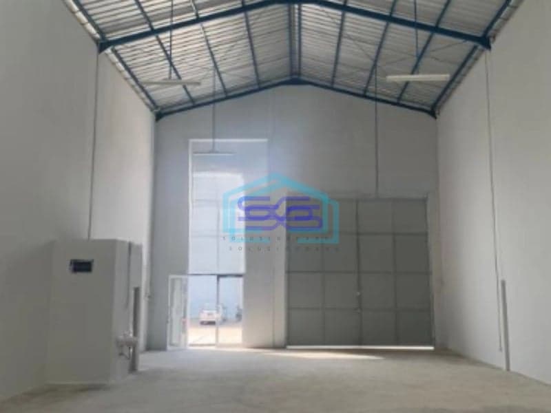 Disewakan Gudang Luas Bangunan 510 m² Lokasi Pakuhaji Tangerang