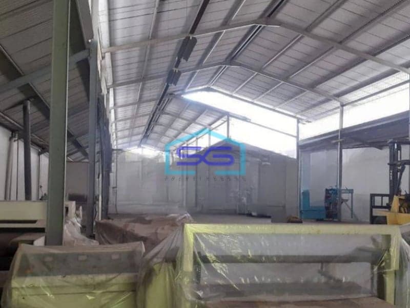 Disewakan Gudang di Holis Cigondewah Bandung Luas Tanah 1800 m²