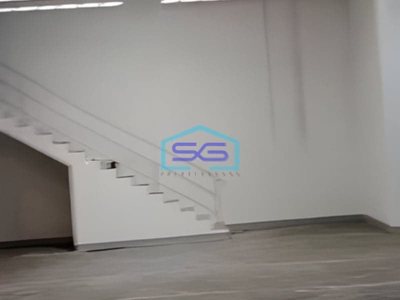 Disewakan Gudang Siap Pakai Luas Tanah  715 m² Lokasi di Kapuk Kamal Jakarta Barat