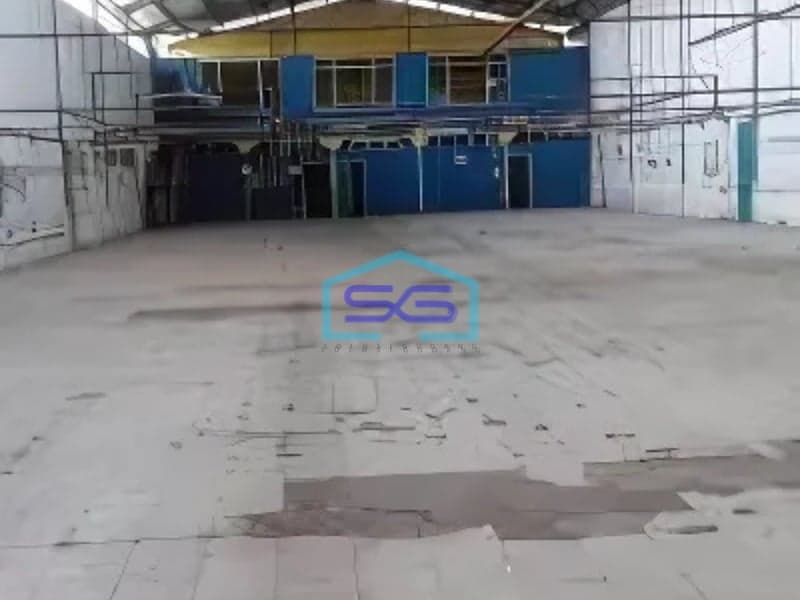 Dijual Gudang Produktif di Jl Cibolerang, Kopo Bandung Selatan LB 1800m2