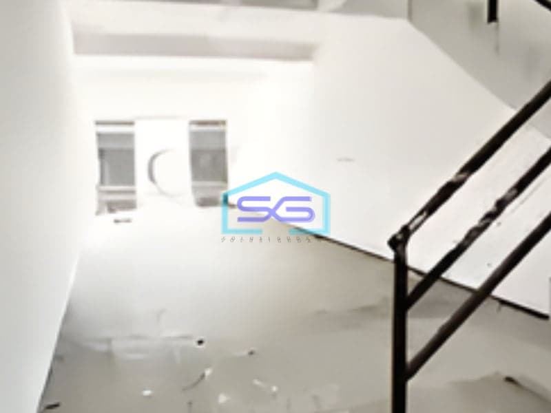 Dijual Ruko Komersial 2 Lt Jejer 5 Nol jalan raya Pakis Ngantong Malang LT 158m2