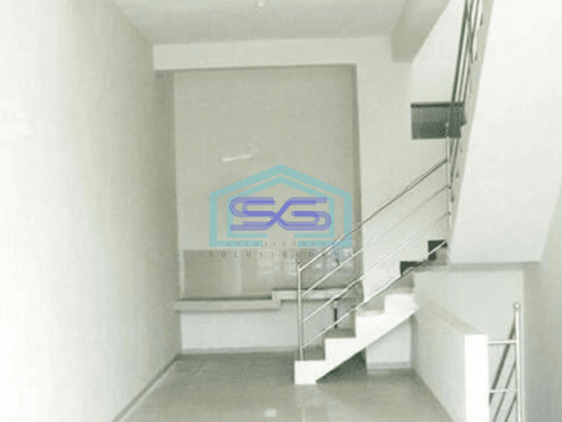 Disewakan 2 Ruko Jejer 3Lt Strategis di Malang