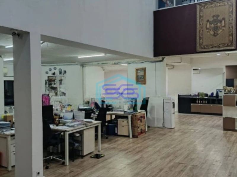 Dijual Kantor 2 Lt di Pinggir Jalan Utama Kebayoran Baru Jakarta Selatan Luas Bangunan  452 m²