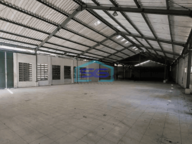Dijual gudang Ex Pabrik Kepatihan Gresik Luas Bangunan 6800 m²
