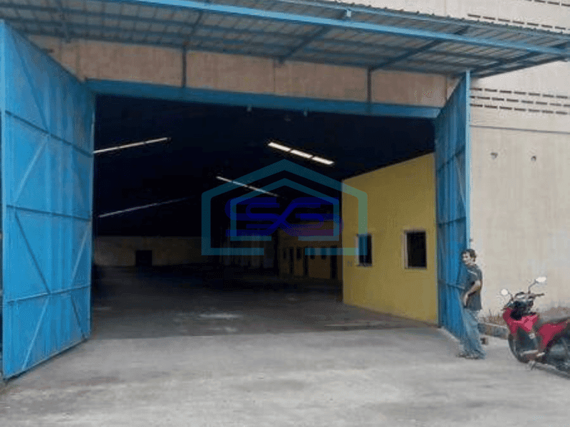 Disewakan gudang di Cikupa muka jalan raya serang Banten, Tangerang