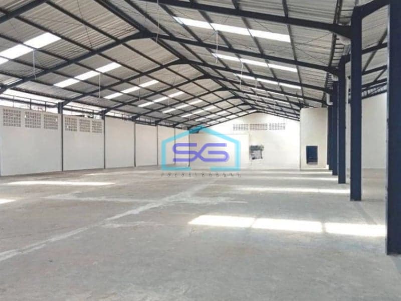 Disewakan Gudang Exclusive 3000m2 Lengkap Kantor Parkir luas Lokasi Jl Raya Narogong Bekasi