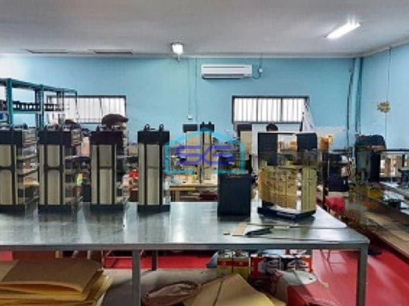 Dijual Gudang Dekat Stasiun Kereta Dekat Gerbang tol di Serpong Tangerang LB 620m2