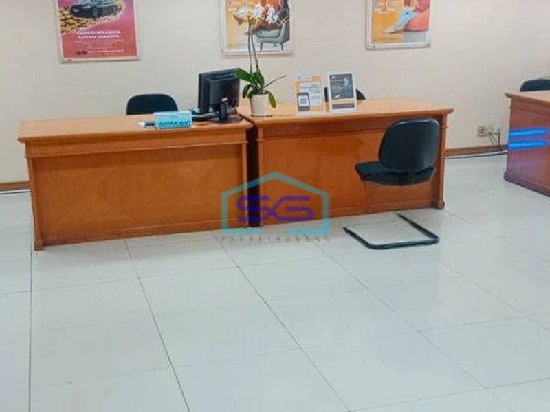 Disewakan Ruko Gandeng 3 Lantai di Pangeran Jayakarta Jakarta Pusat LB 240m2