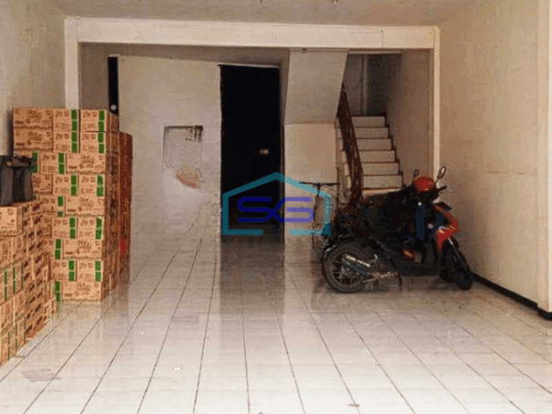 Disewakan Ruko Siap Pakai Luas Tanah 100m2 Terdiri 2 Lantai Daerah Malang