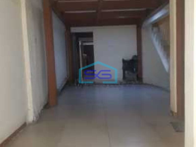 Disewakan Ruko Luas Bangunan  320 m² Lokasi di Tambora Jakarta Barat