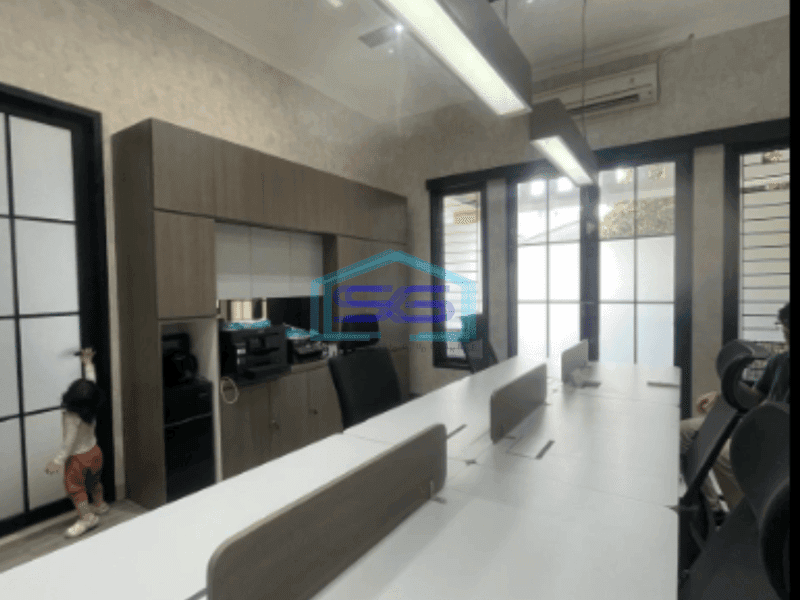 Disewakan Kantor Full Furnished Di Kebayoran Baru Luas tanah 350 m2
