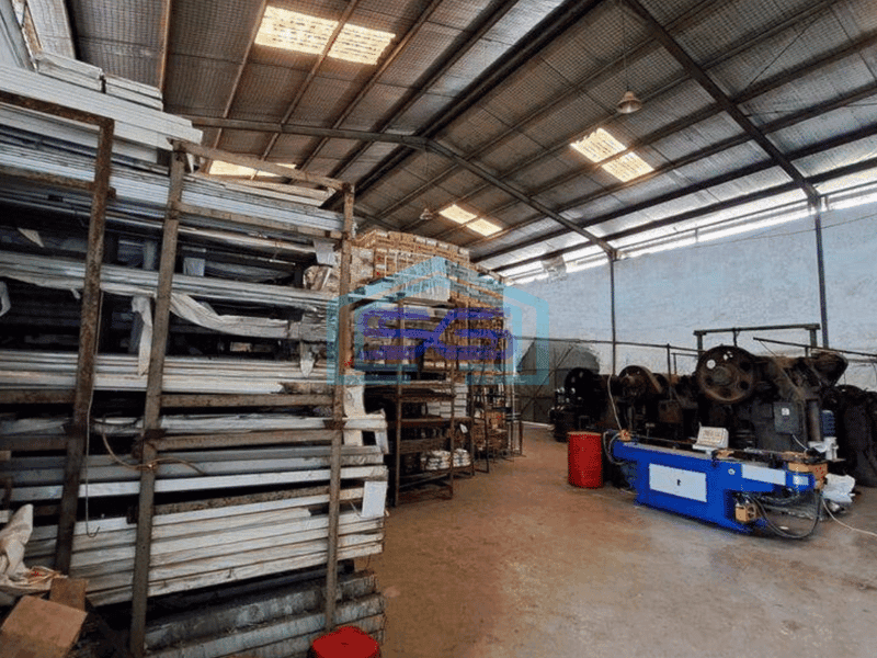 Dijual bangunan Gudang di Sepatan Tangerang