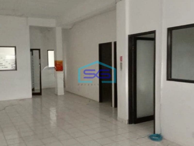 Disewakan Ruko Gandeng Plus Tanah Kosong di Gatsu Denpasar Bali LT 300m2
