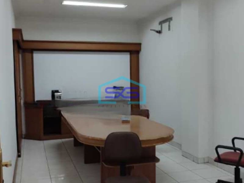 Disewakan Ruko Luas Bangunan 170 m²  Lokasi di Jakarta Timur