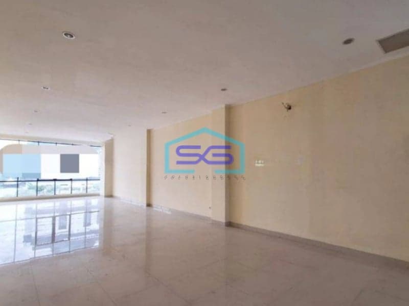 Disewakan Ruko Strategis 3 ½ Lantai Di Rawamangun Jakarta Timur