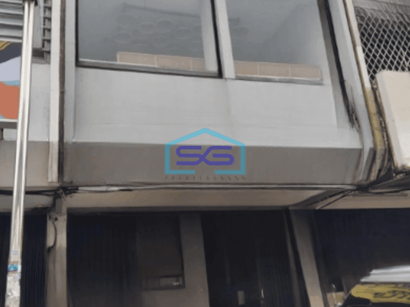Disewakan Ruko Lokasi Strategis di Kelapa Gading Jakarta Utara Luas Bangunan  180 m²