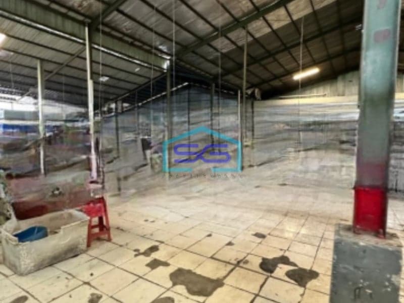 Dijual Gudang Lokasi Sangat Strategis di Tugu Semarang Luas Bangunan  6000 m²