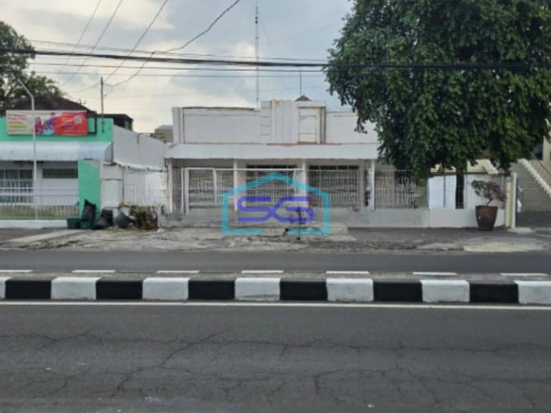 Disewakan Ruang Usaha Strategis Pusat Kota Di Purwosari Laweyan Solo LT 589m2