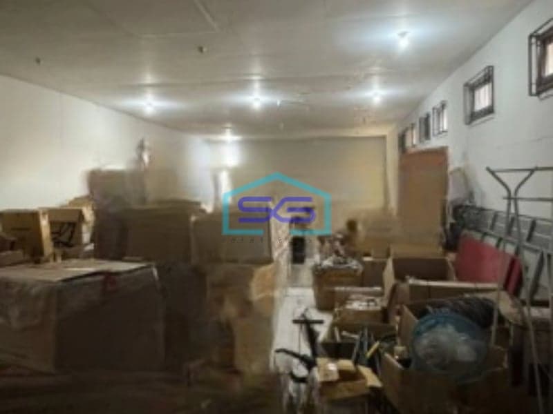 Disewakan Ruko 2 Lantai Luas Tanah 170 m² Lokasi di Surabaya Jawa Timur