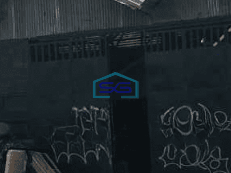 Dijual Gudang Luas Bangunan  200 m² Lokasi Pinggir Jalan Raya Bekasi Timur
