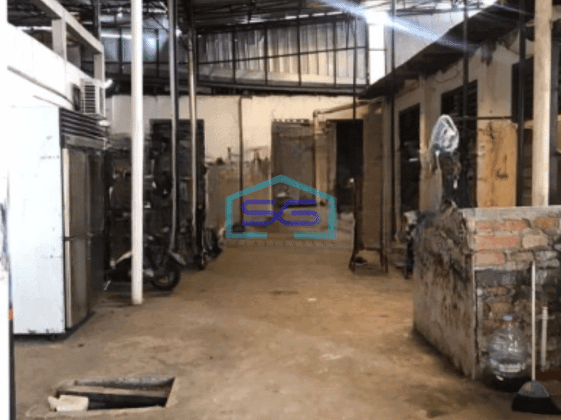 Disewakan Gudang Ada Kantor Luas Tanah  1100 m² di Jalan Utama Cipinang Jakarta Timur