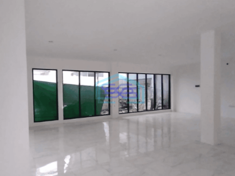 Dijual Ruko Bekas Ex Bca Gedung Atau Ruko Kenjeran Nol Jalan Raya Luas Bangunan 800 m²