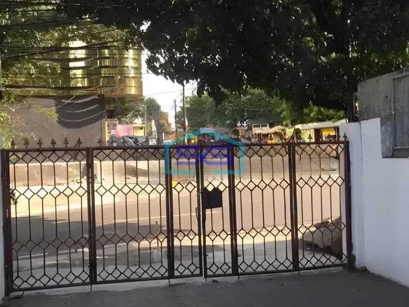 Disewakan Ruko Lokasi Sangat Strategis di Kebayoran Baru Jakarta Selatan