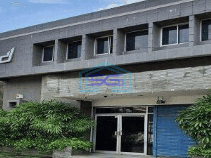 Dijual Gudang dan Kantor, Siap Pakai, Zona Komersial di Kebon Jeruk