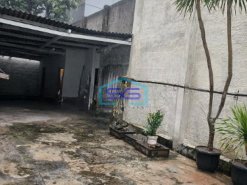 Disewakan Ruko 2 Lantai Luas Bangunan  500 m² di Tebet Jakarta Selatan