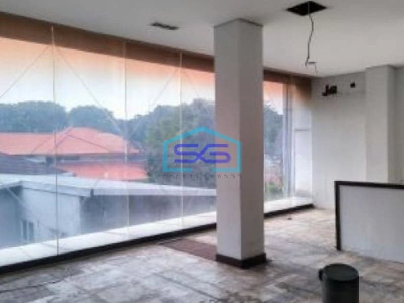 Dijual Gedung Hoek Ex Dronk Bar Di Kemang Raya Jakarta Selatan LT 635m2