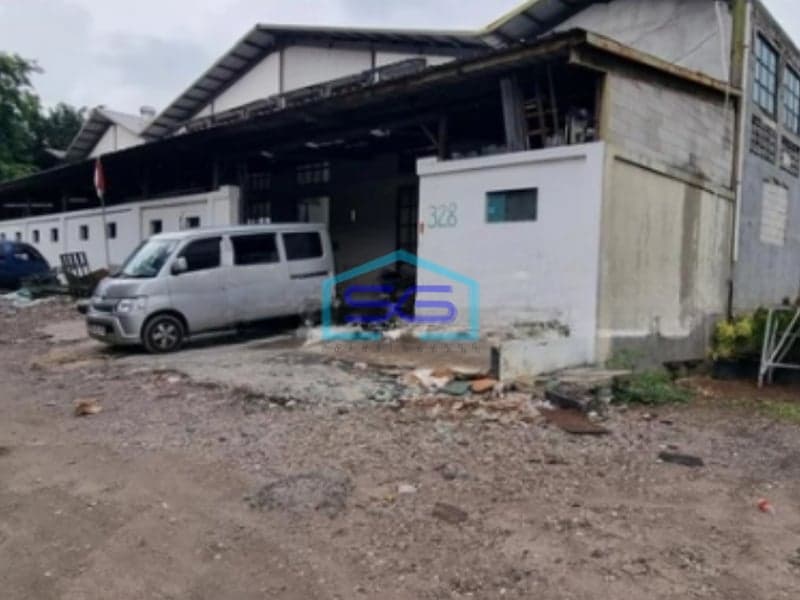 Disewakan Gudang di Karang Tengah Tangerang Akses Kontener 40 Ft Luas Bangunan 3000m2