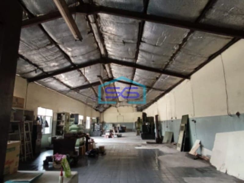 Dijual Gudang di Cengkareng Jakarta barat Sudah Renovasi SHM LT 1000m2
