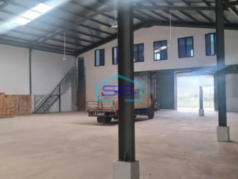 Disewakan Gudang Luas Bangunan 750 m² Lokasi Citeureup Bogor