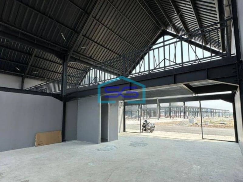 Disewakan Ruang usaha Di pusat Otomotif PIK 2 Jakarta Utara Dapat digunakan Untuk Berbagai Usaha