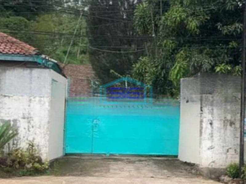 Dijual Gudang Ada Kantor Luas Bangunan  700 m² Lokasi Bebas Banjir di Jatinagor Sumedang