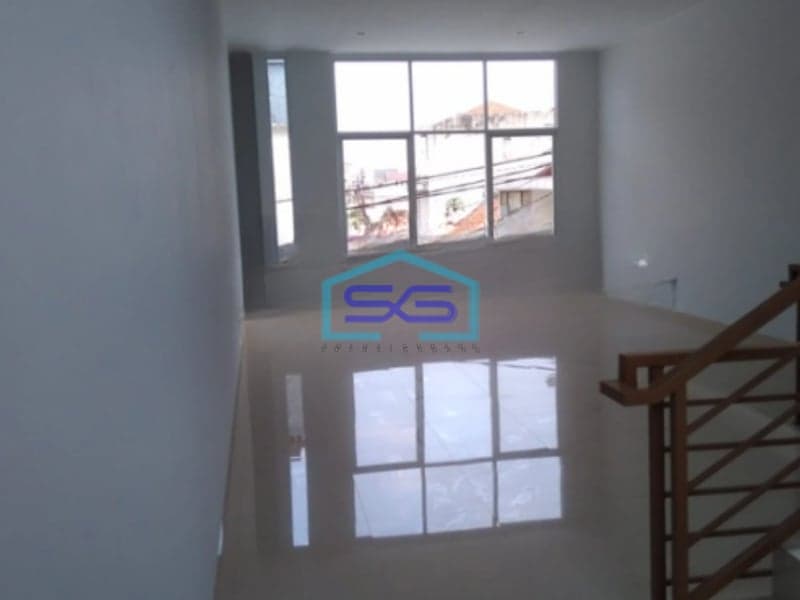 Disewakan Ruko Tengah Kota Bandung Sayap Sudirman Luas Tanah 90m2