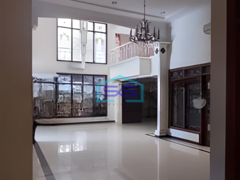 Disewakan Ruko Bangunan 2 Lantai Siap Pakai Tengah Kota Semarang Sangat Cocok Untuk Usaha LB 440m2