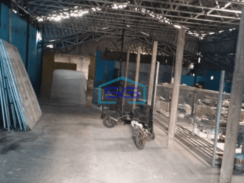 Disewakan Gudang Akses Container 20 Feet Luas Bangunan  1500 m² di Tigaraksa Tangerang