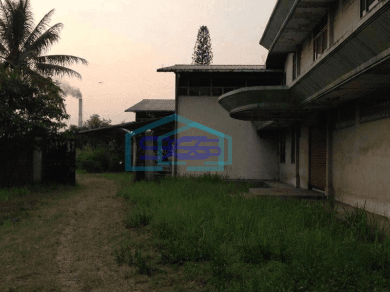 Dijual Gudang Pabrik Murah Hanya Dihitung Harga Tanah Saja di Batujajar