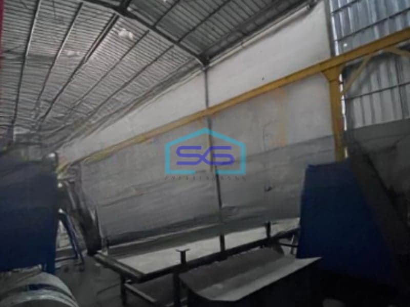 Dijual Gudang Luas Bangunan 243 m² Lokasi Karawang Barat