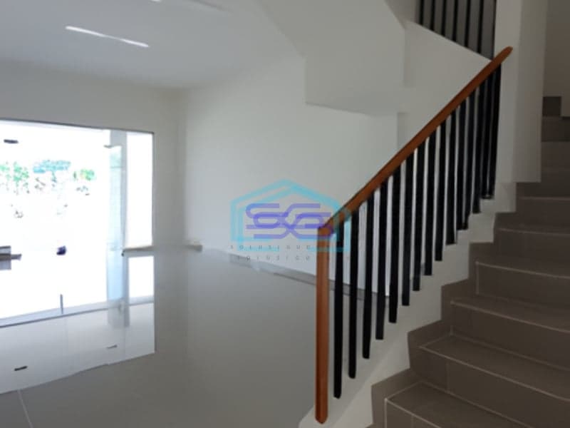 Dijual Cepat Ruko View Danau di Melodi Summarecon Bekasi Siap Huni LB 206m2