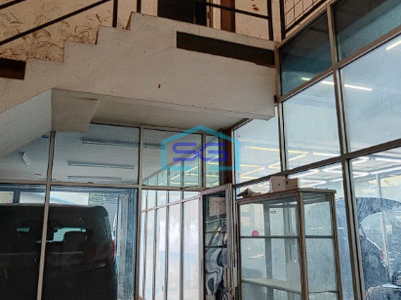 Disewakan Tanah + Bangunan Super Strategis di Jl. Demang Lebar Daun Palembang LT 1148m2