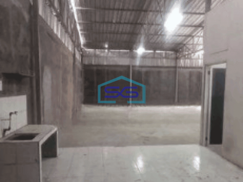 Disewakan Gudang Plus Kantor  1 Lantai Luas Tanah  2100 m² di Jatisampurna Bekasi