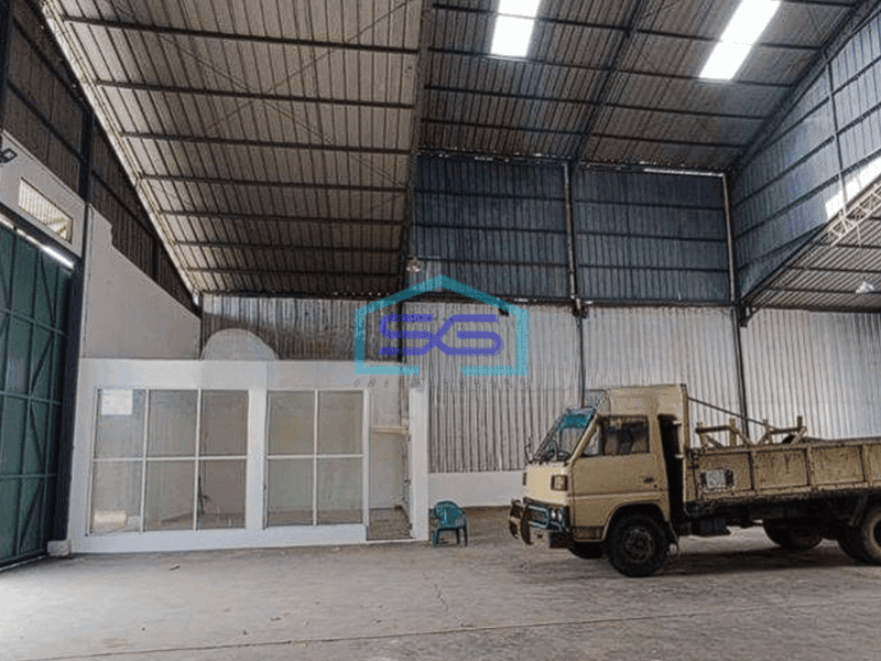 DIsewakan gudang bagus luas 480m2 di Cipondoh