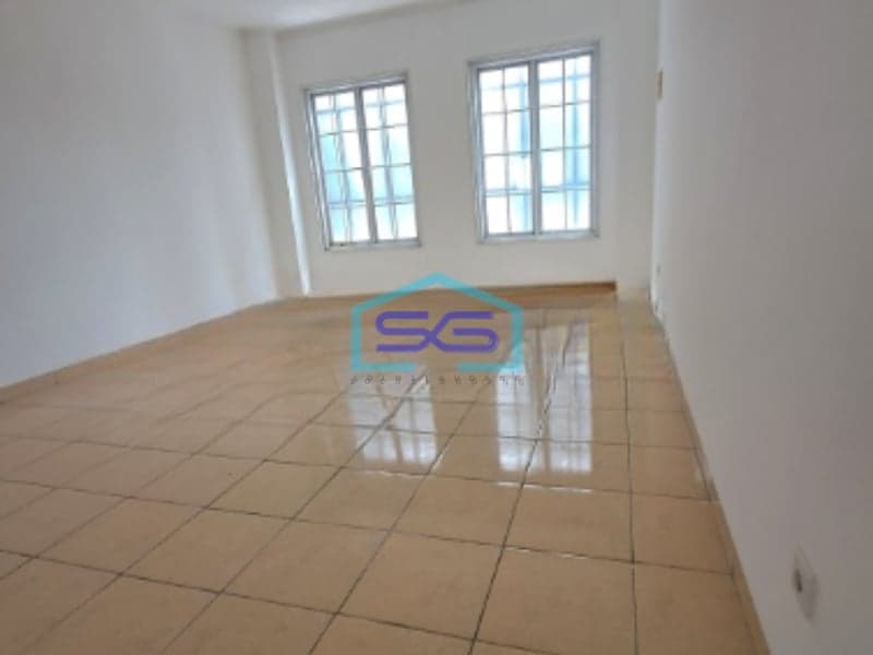 Dijual Ruko Lokasi Strategis Luas Tanah  134 m² Lokasi di Tangerang