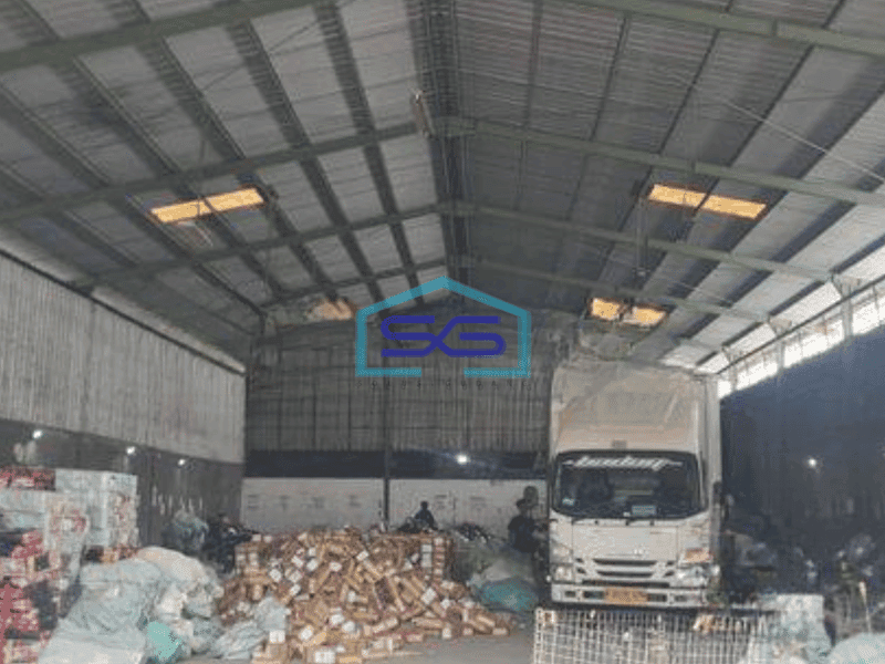 Disewakan Gudang Siap Huni Luas Tanah 1040 m² di Legok Tangerang