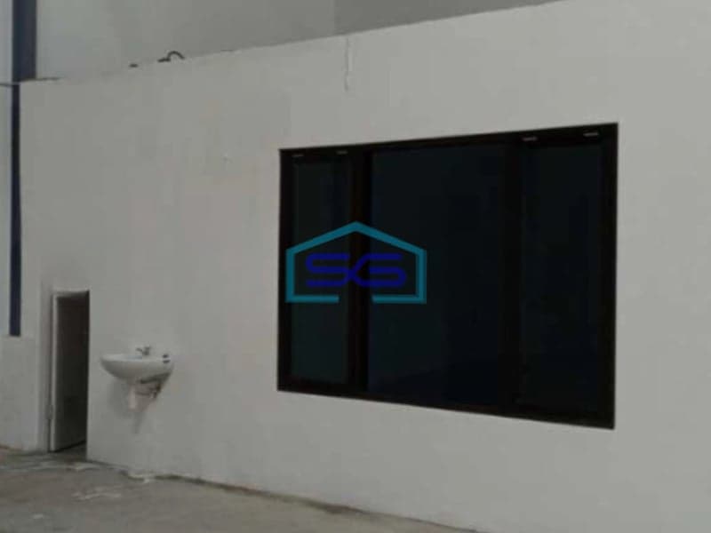 Disewakan Gudang Luas Bangunan 504 m² Ada Kantor Lokasi Pakuwon City Surabaya