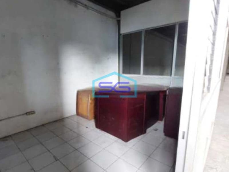 Disewakan Gudang Luas Bangunan  360 m² Lokasi di Surabaya Jawa Timur