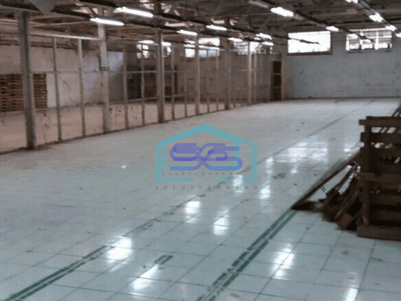 Dijual gudang / pabrik produktif ex garmen siap pakai di jln cibolerang, kopo, bandung selatan